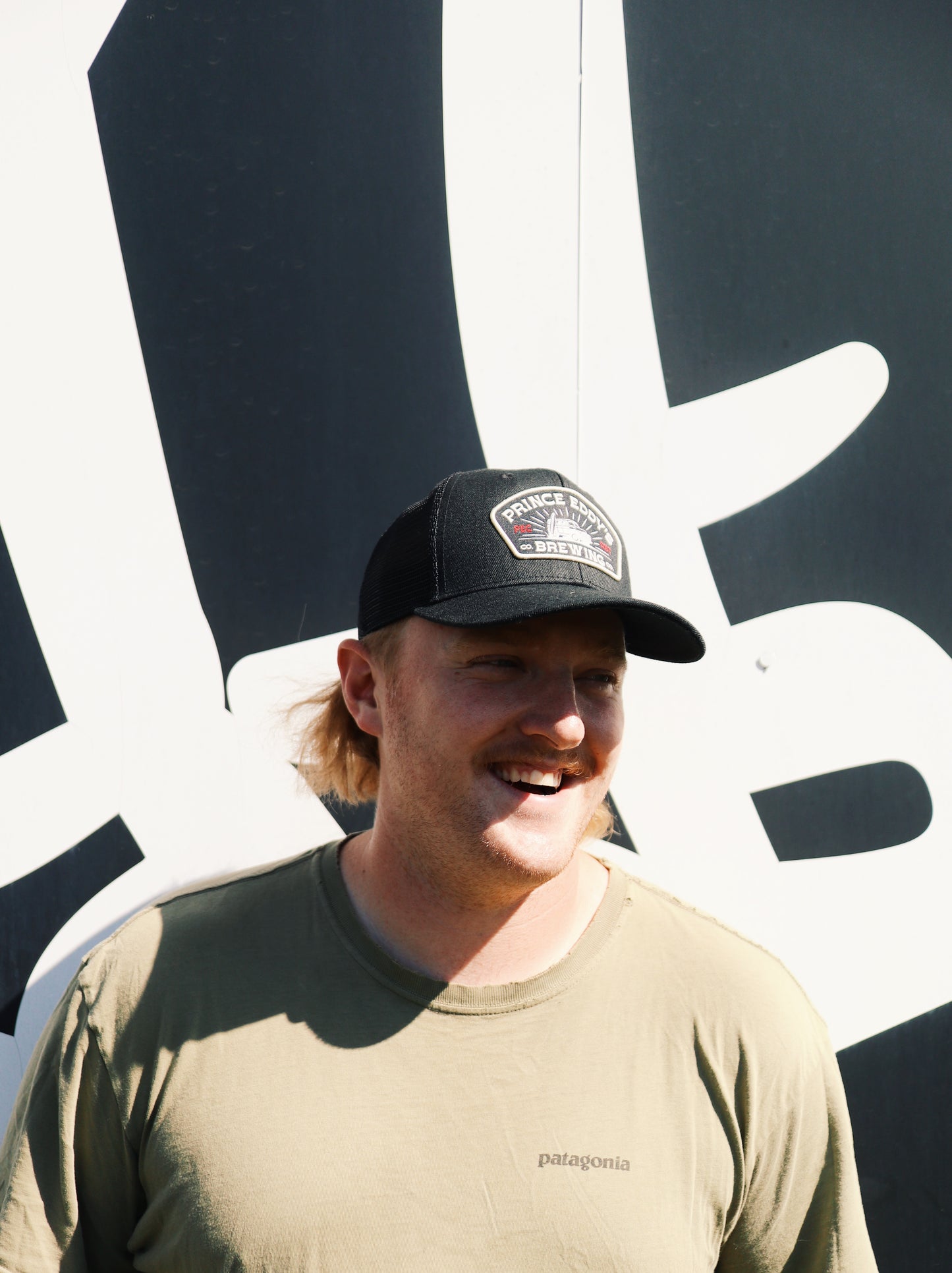 Hat • Trucker - Black